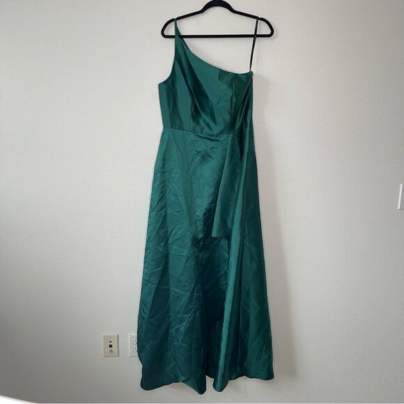 NEW Alfred Sung One-Shoulder Satin Gown Long Dress with Pockets Hunter Green 12 - Picture 3 of 9